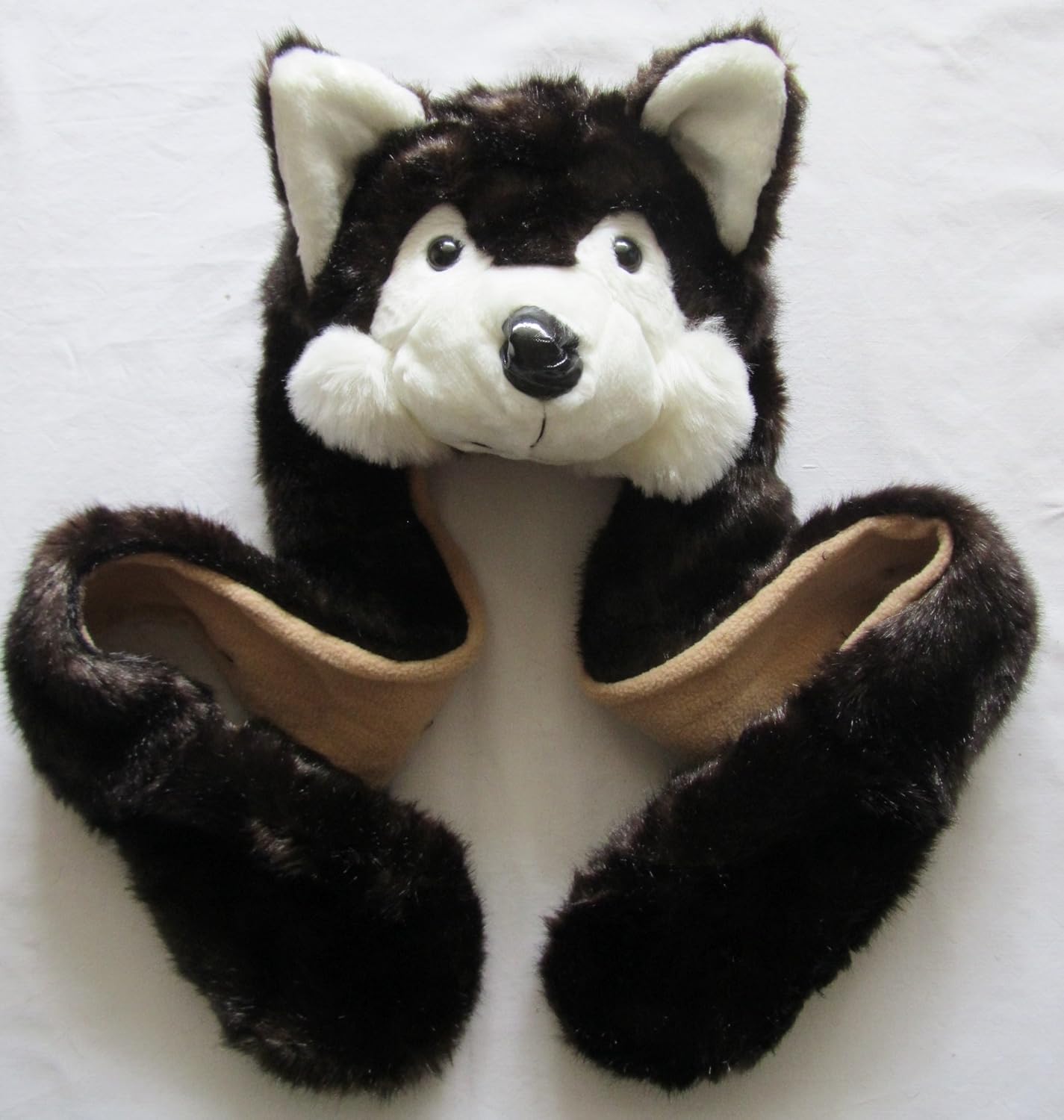 husky hat with paws