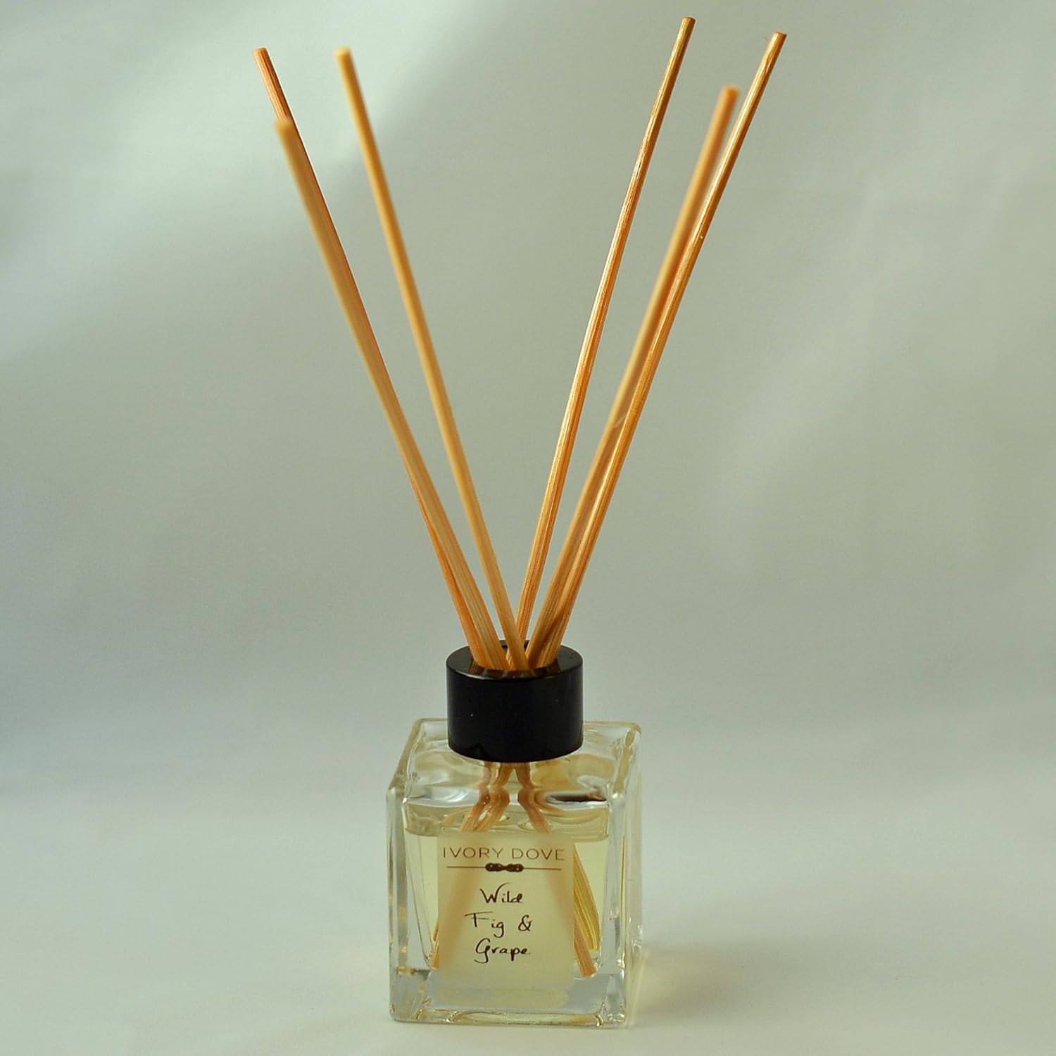 Wild Fig and Grape Reed Diffuser (100ml) Amazon.co.uk Kitchen & Home