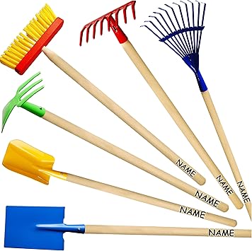 Alles Meine De Gmbh 6 Tlg Set Kinder Spaten Schaufel Besen Rechen Harke Hacke Inkl Name Aus Holz Metall Bunt 80 Cm Lang Stabile Gartengerate Gartenwe Amazon De Spielzeug