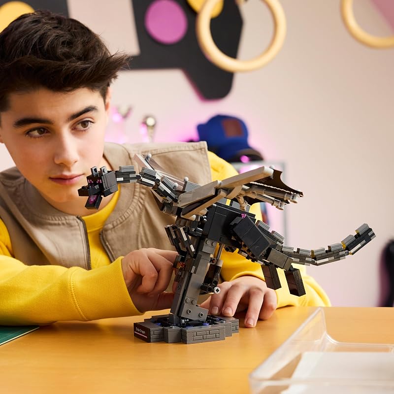 Minecraft The Dragon Ender – Figura articulada com asas a bater – Brinquedo interativo com portal de saída para decoração de divisões – Presente para rapazes e raparigas 10+ anos – 21595