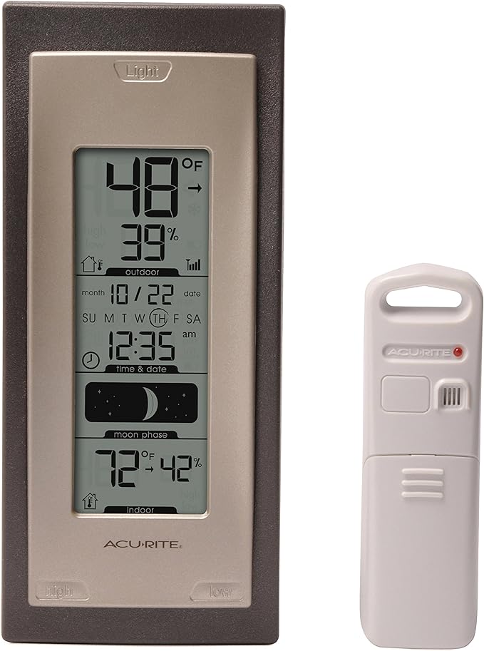 AcuRite 00592W Wireless Indoor/Outdoor Thermometer with Humidity Sensor