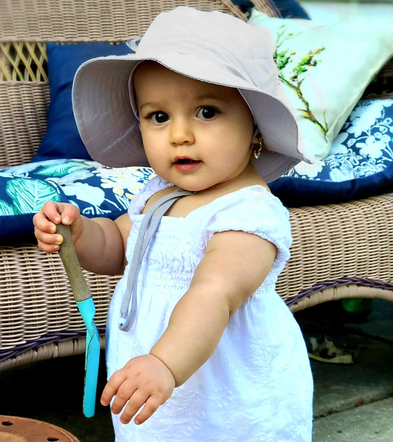 Simplicity Baby Sun Hat Baby UPF 50+ Adjustable Drawstring Wide Brim Bucket Sun Hat: Clothing