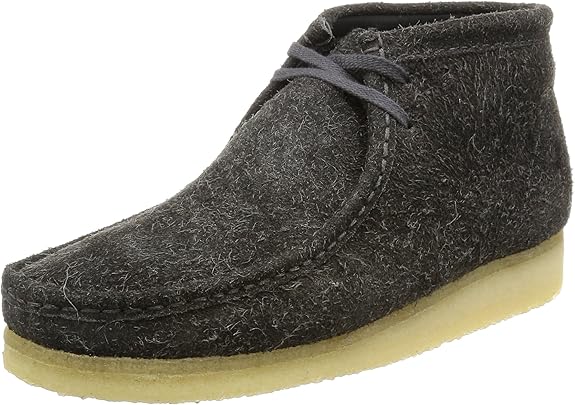 grey clarks wallabees
