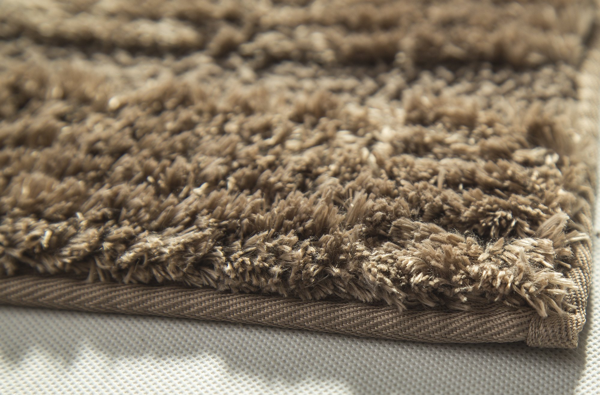 RT Designers Collection Bello Microfiber Bath Mat, Taupe, 20" x 32