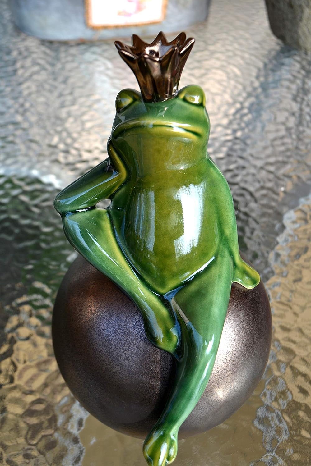 Maison en France Gartenstecker Frosch - sehr hübscher Froschkönig auf