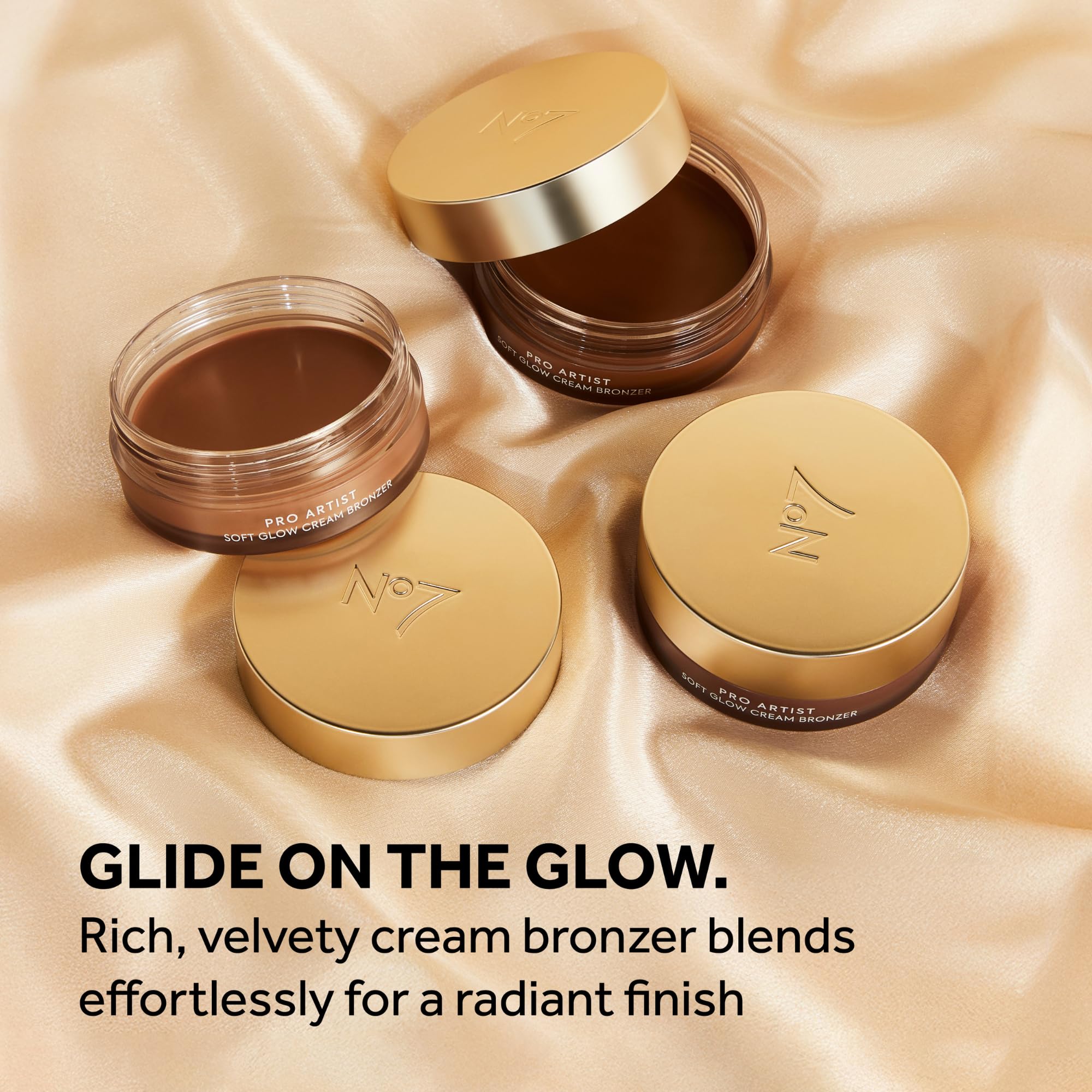 No7 Pro Artist Soft Glow Cream Bronzer Makeup - Blendable Bronzer Cream with a Lightweight Formula - Customizable Face Makeup for a Natural, Sun-Kissed Glow - Light (1.26 Oz)