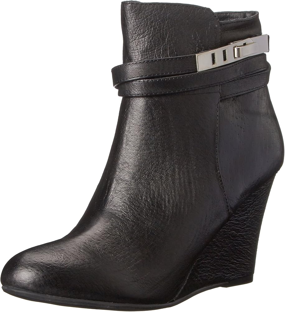 chinese laundry leather boots