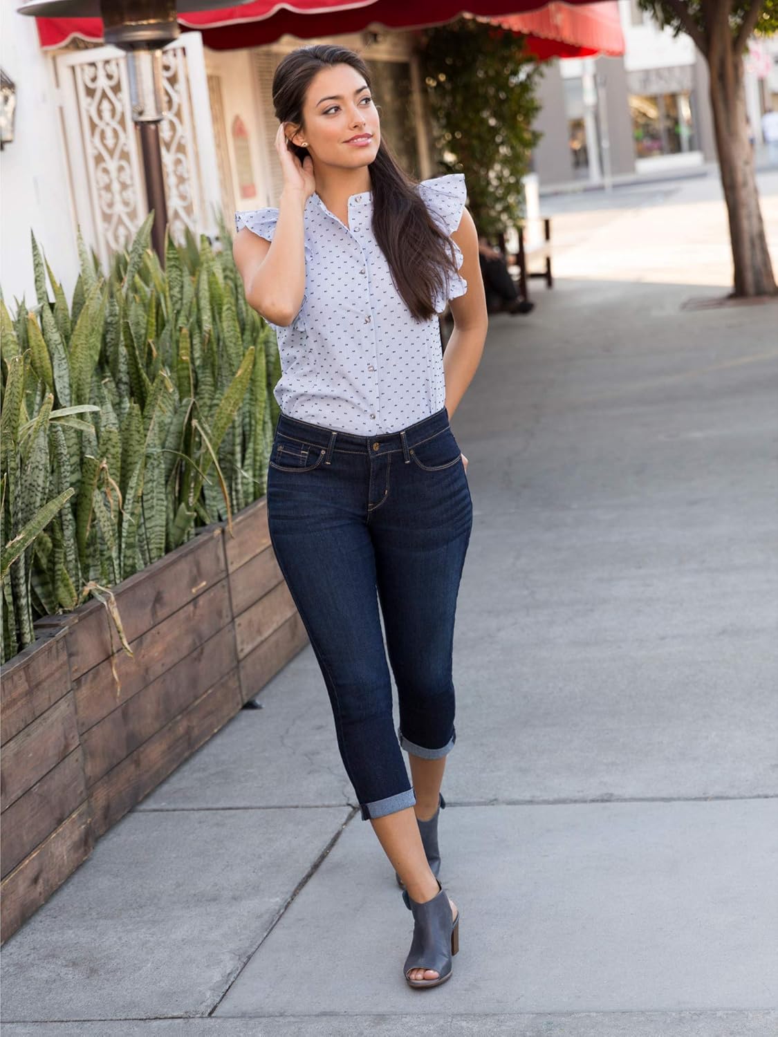 levi strauss modern capri