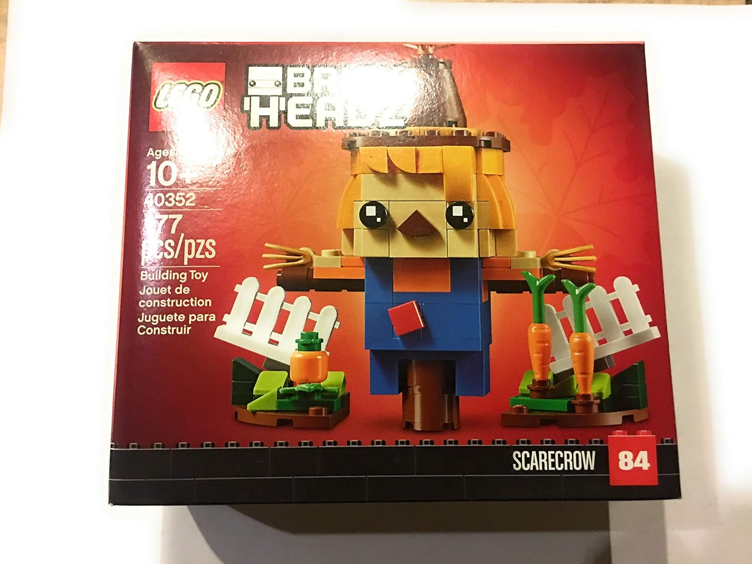 scarecrow brickheadz