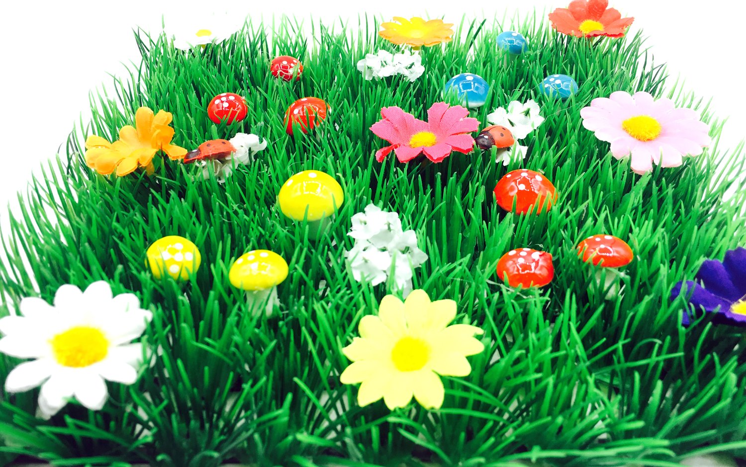 The Irish Fairy Door Company - Grass Patch Garden Fairy Decoration