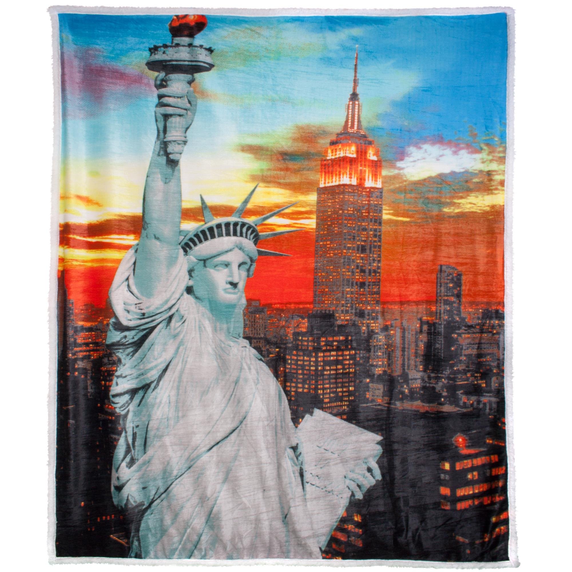 CelinaTex Quinta Cuddly Blanket 150 x 200 cm New York Grey Print Bedspread Microfibre TV Blanket Lambskin Look