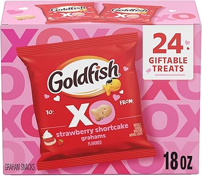 Goldfish Valentine's Day Strawberry Shortcake Flavored Baked Graham Snacks, 24 Count 0.75 Oz