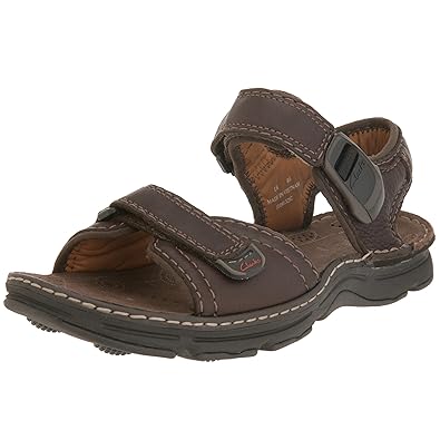 clarks magnetic sandals