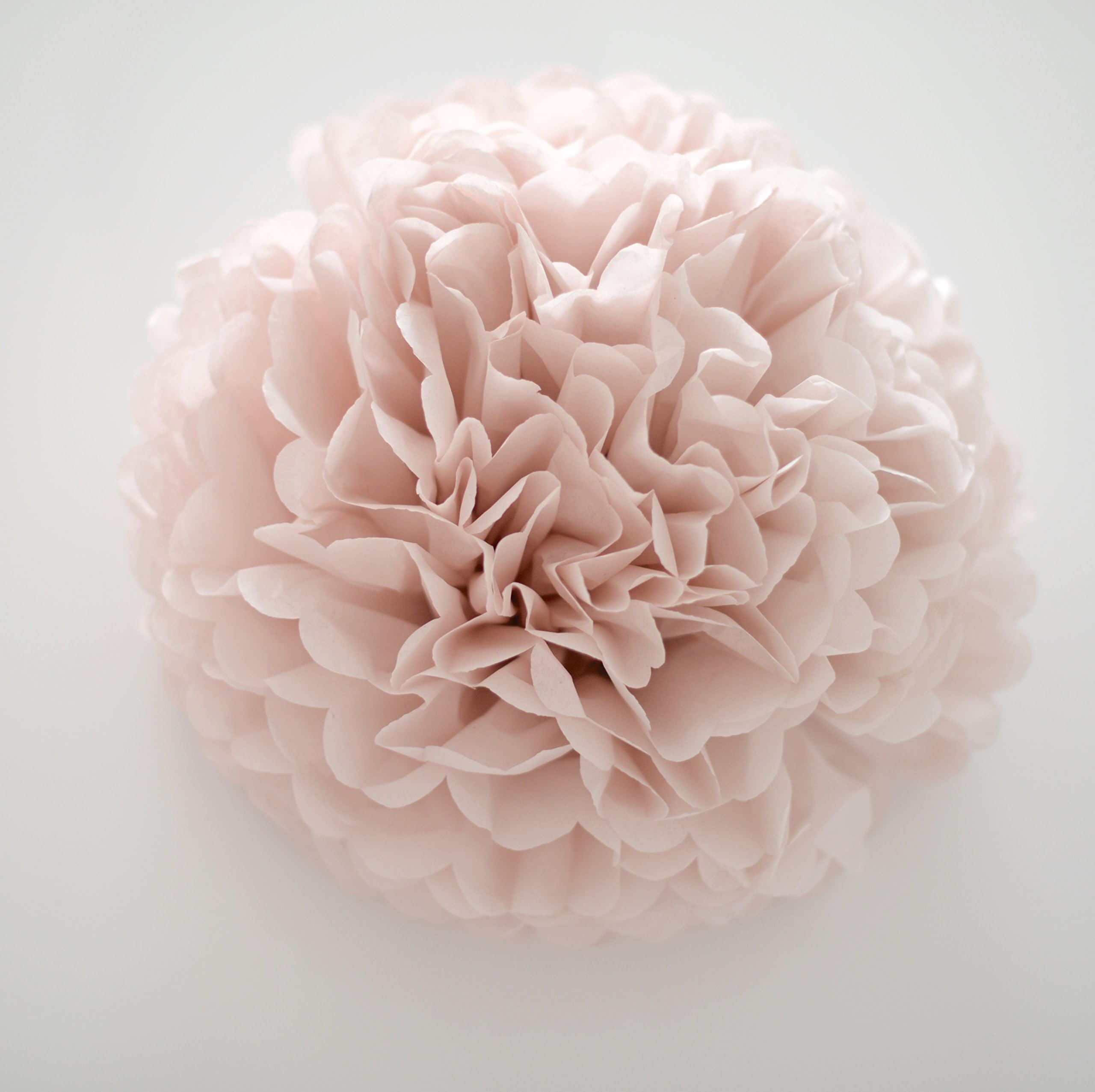 DECOPOMPOMS medium size dusty pink tissue paper pom pom (25cm) - wedding party decorations