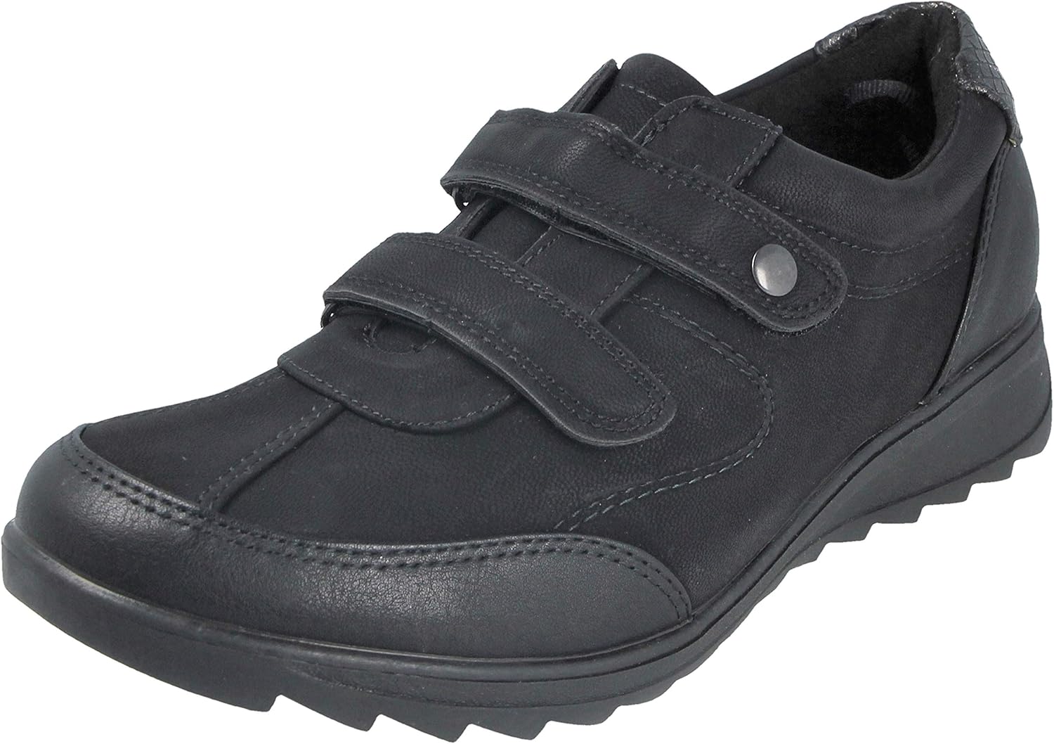 ladies black loafers size 7