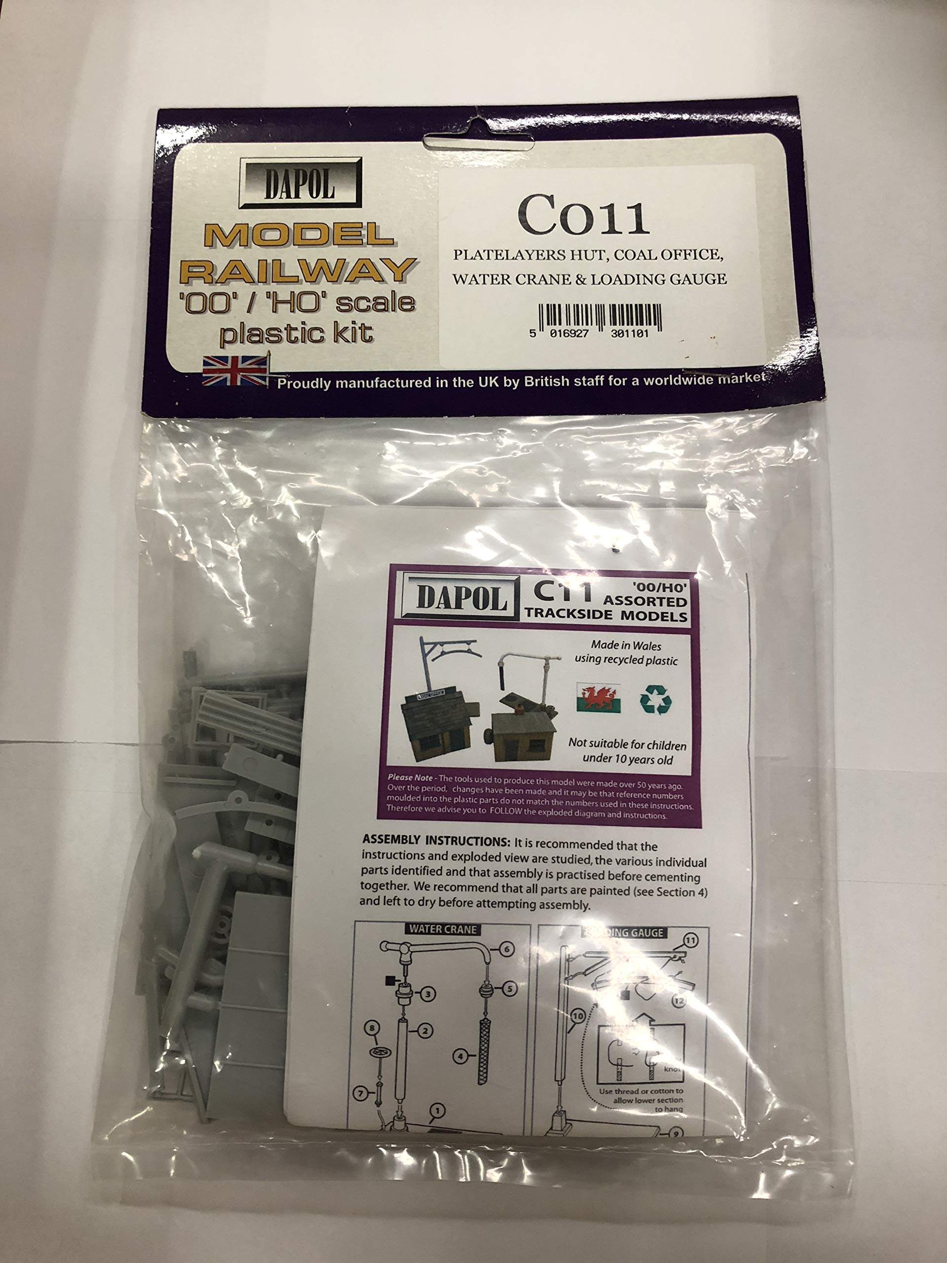 Dapol Platelayers Hut and Coal Shed Plastic Kit - OO Scale 1/76