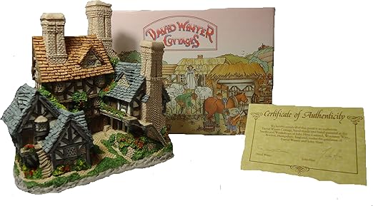 Amazon Com Hertford Court David Winter Cottages Collectors Guild