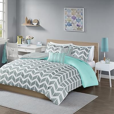 Intelligent Design Nadia Comforter Set, Twin/Twin XL, Teal