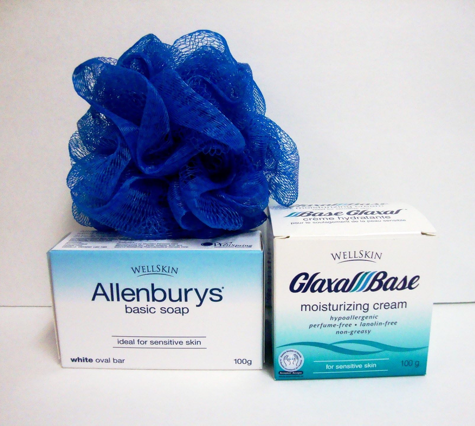 GLAXAL Base 3 pc set Moisturizing CREAM 3.5 oz (100 g), SOAP & BATH SPONGE by Wellskin - Relief for Sensitive Skin