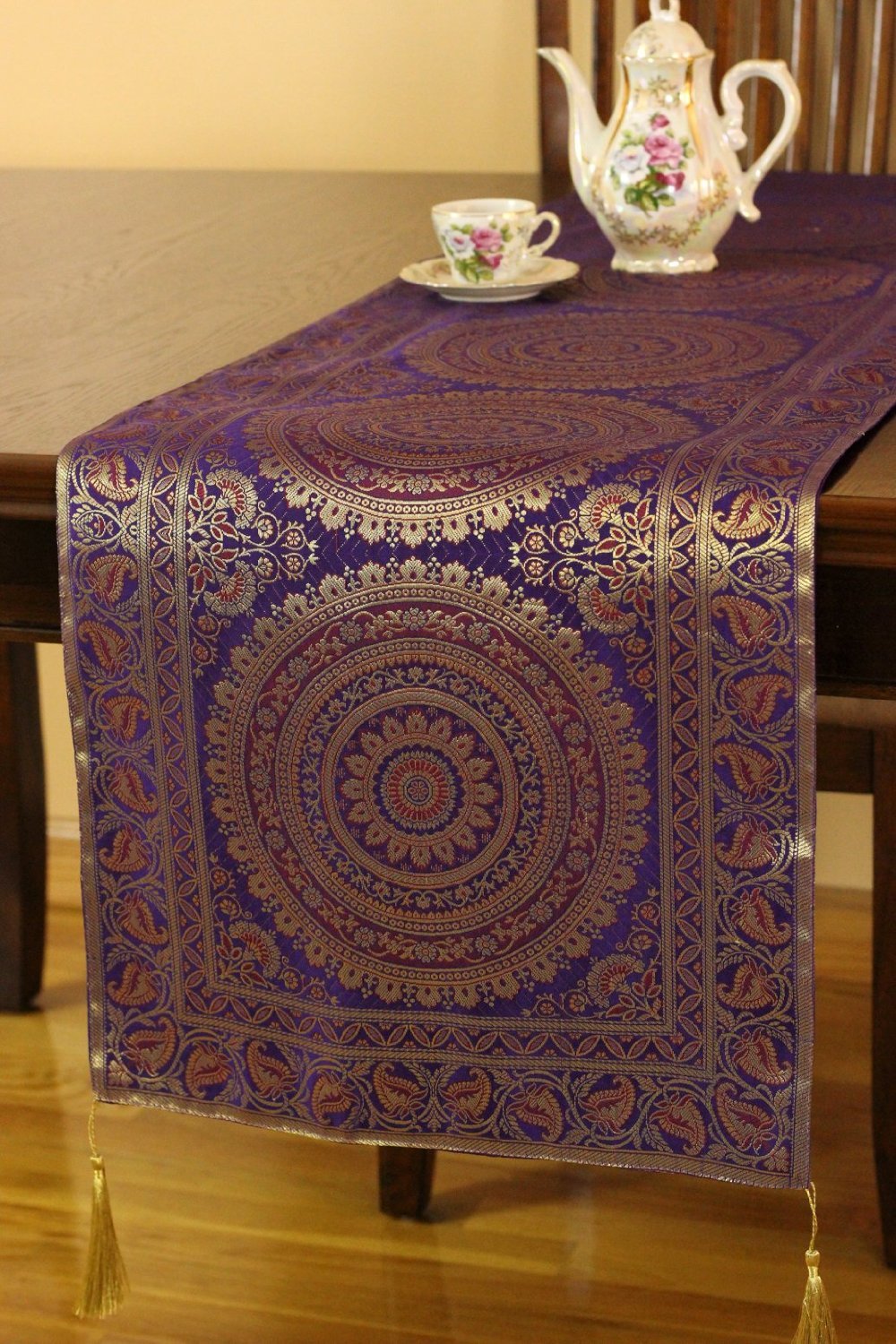 Best Purple Table Runner India