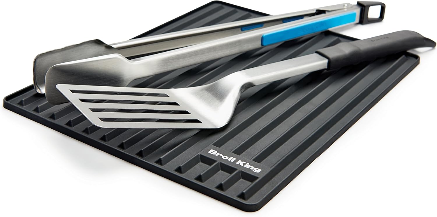 Broil King 60009 Silicone Side Shelf Mat, Black : Garden & Outdoor