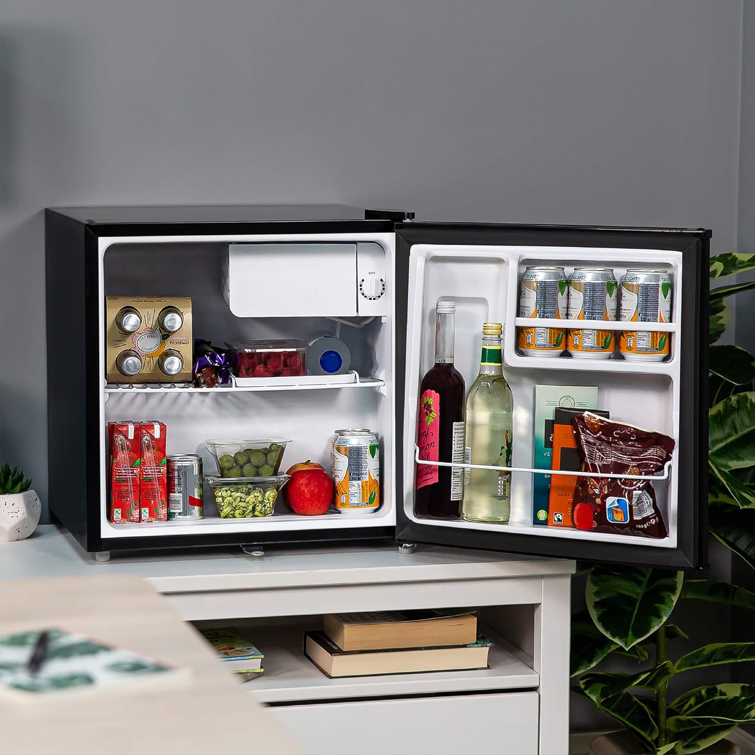 Russell Hobbs RHTTLF1BLCK Lockable 42 Litre Table Top Mini Fridge in