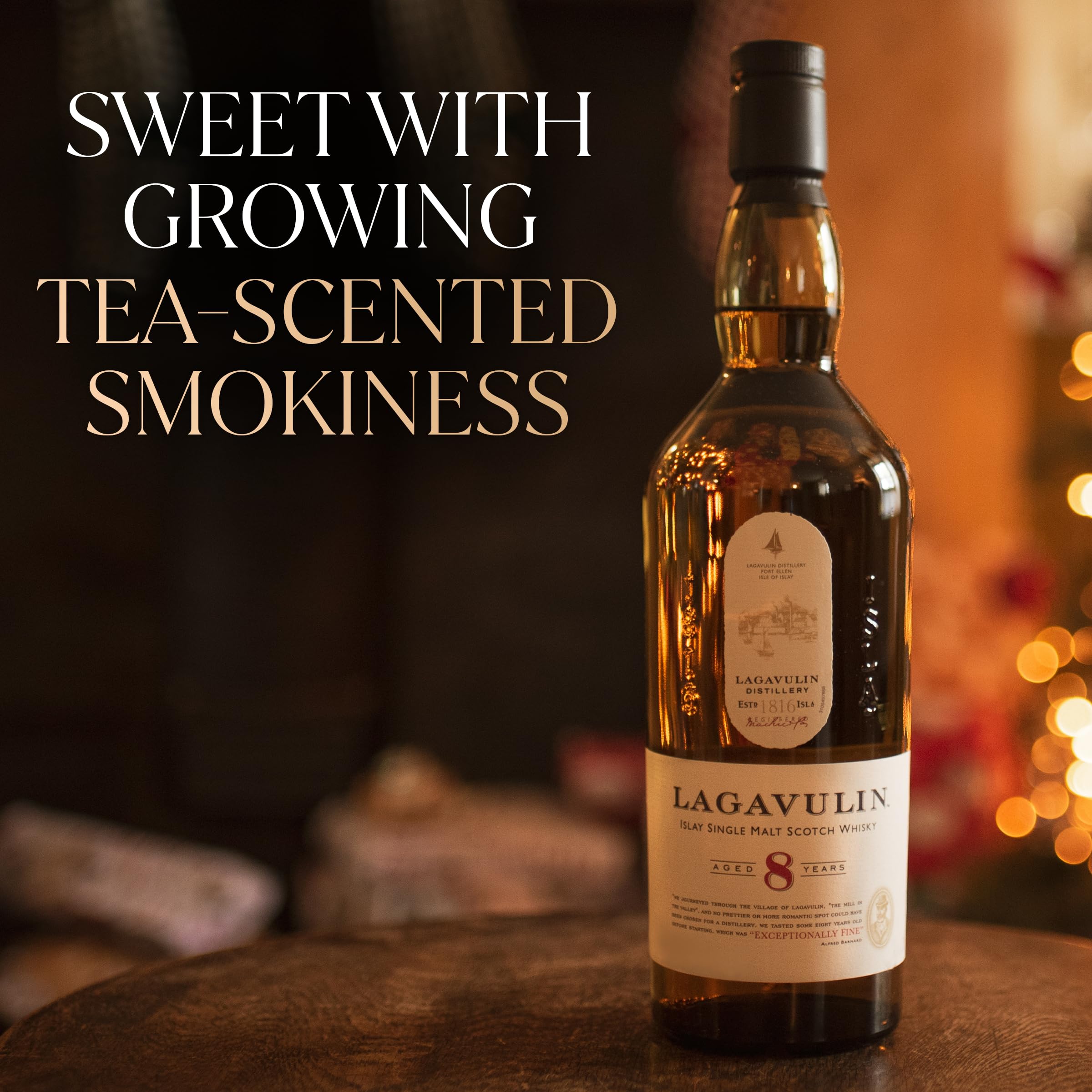 Lagavulin 8 Jahre Single Malt Scotch Whisky, mit Geschenkverpackung, Geschenkidee, Preisgekrönter Single Malt, handverlesen aus dem schottischen Islay, 48% Vol, 700ml Einzelflasche 3