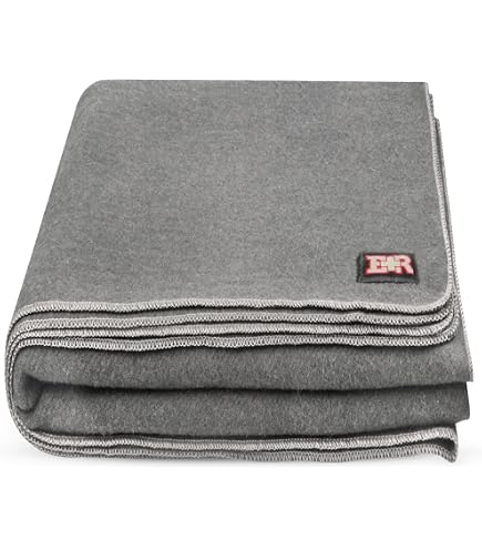 Hahafelt Military Wool Blanket - 80% Wool, 66x90 Inches, Warm, Washable, For Camping & Survival