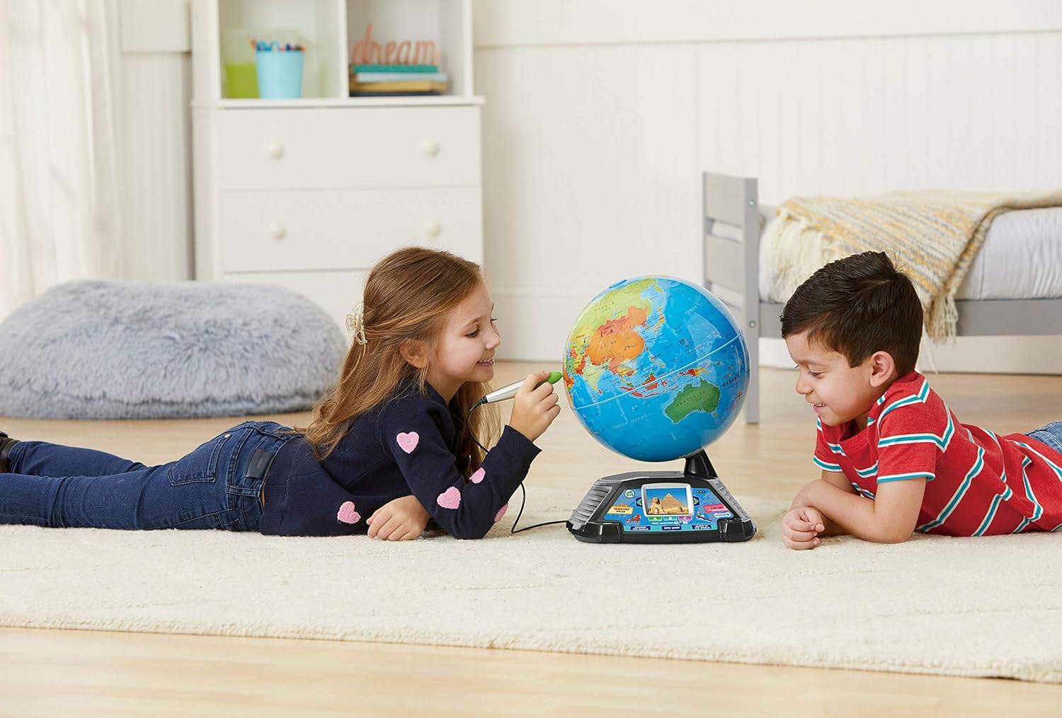 LeapFrog Interactive Childrens Globe, Multicoloured - Image 4