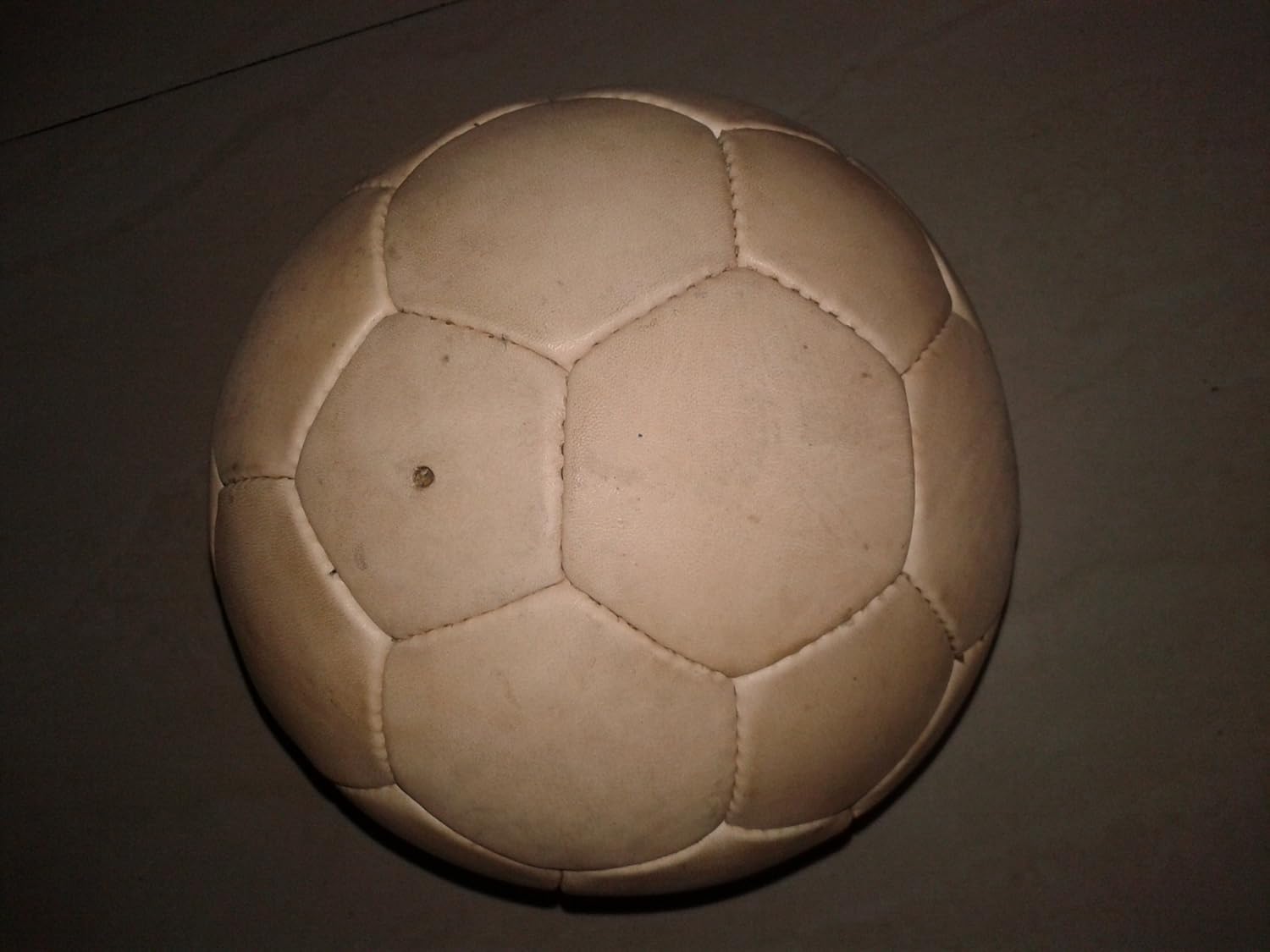 Leather soccer ball size 5 Clearance