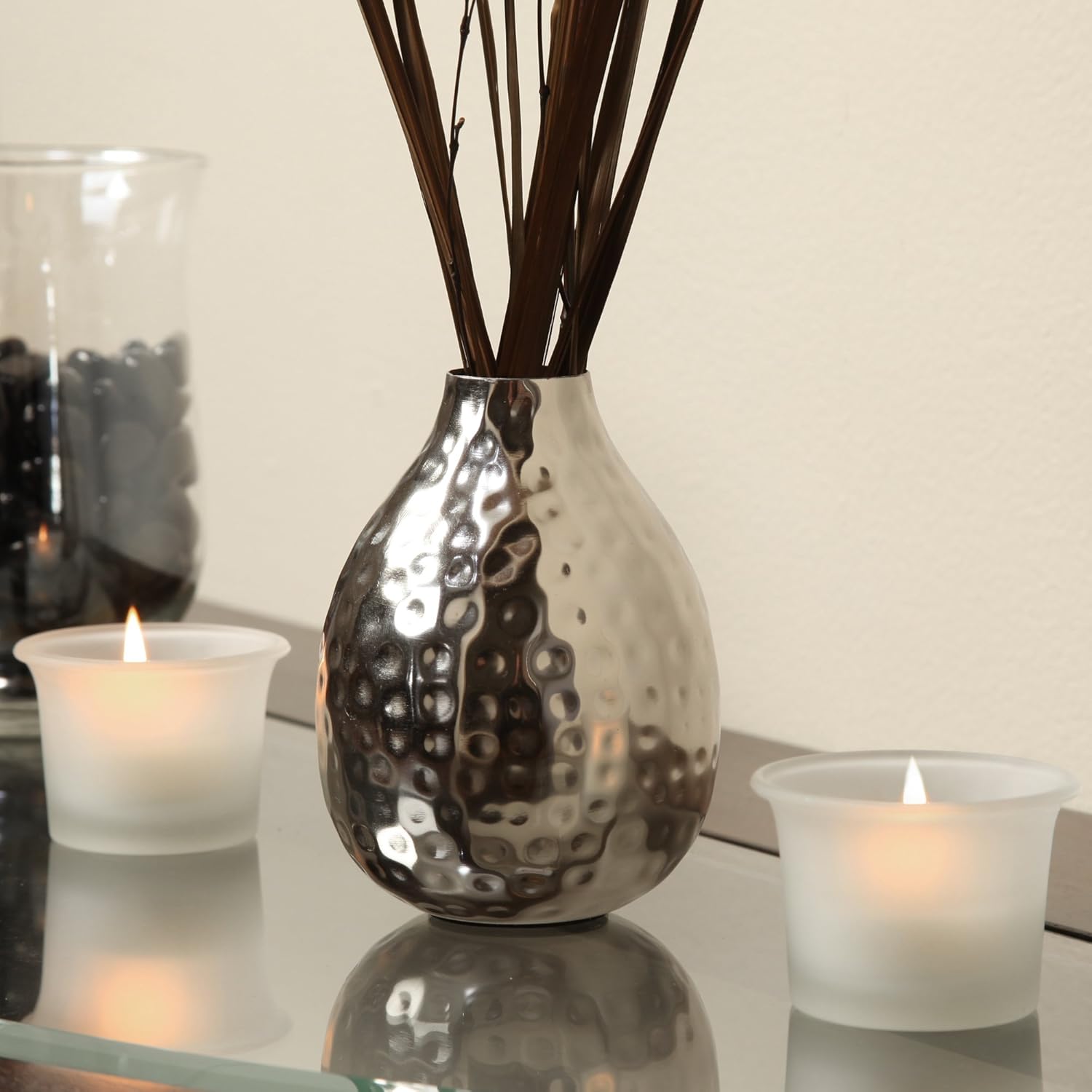 Hosley Set of 3 Metal Bud Vases - Your Choice of Colors. 4.5 Inch High. Ideal Accent Piece for Coffee and Side Tables as Well as Dried Floral Arrangements (1-Silver Finish): Home & Kitchen