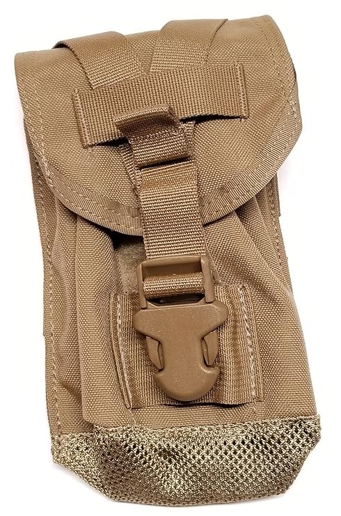 tan molle pouches