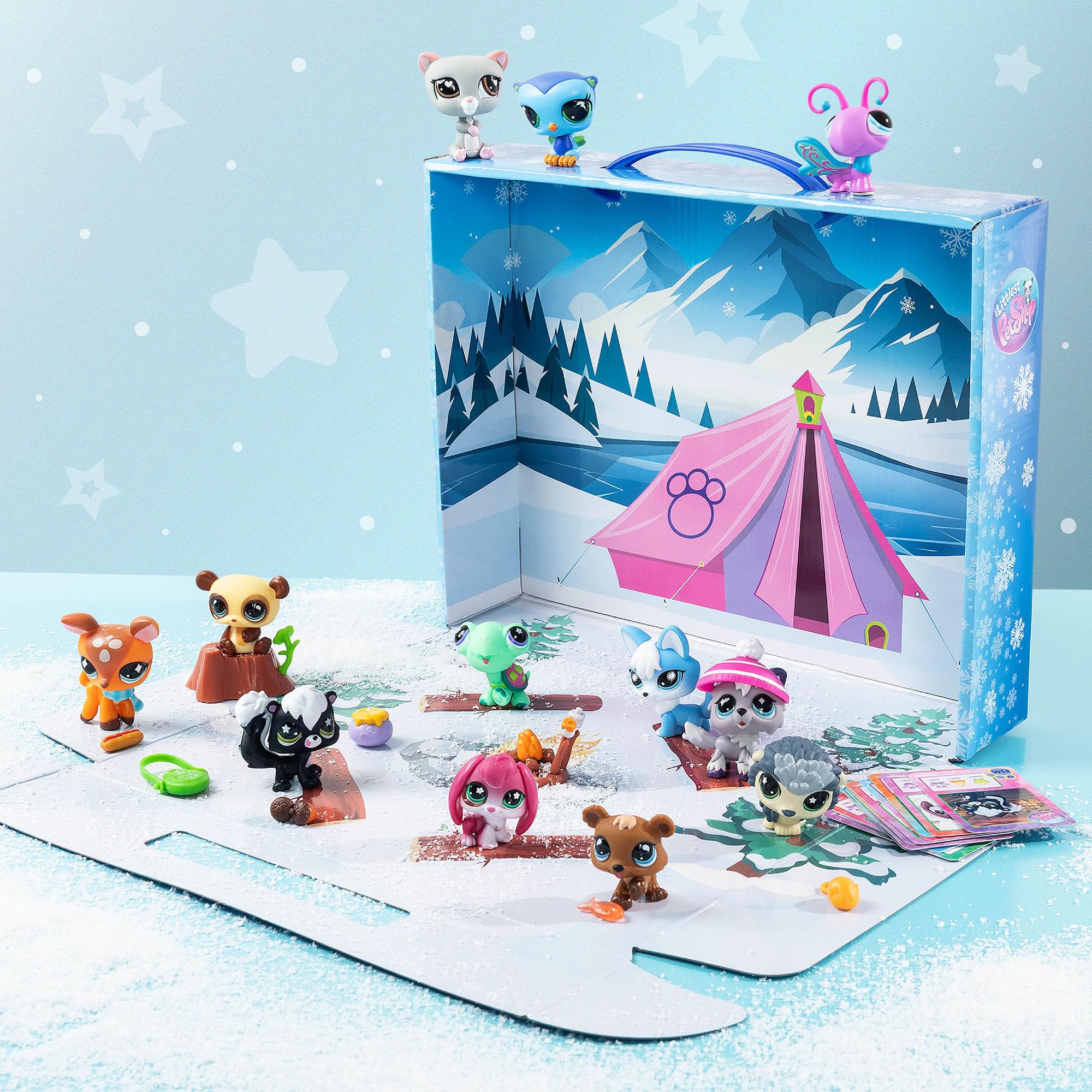 Littlest Pet Shop Cozy Campfire Play Pack - Series 4 - Gen 7 Authentic LPS Bobble Head Toy Figure, Collectible Toy Animal, Ages 4+