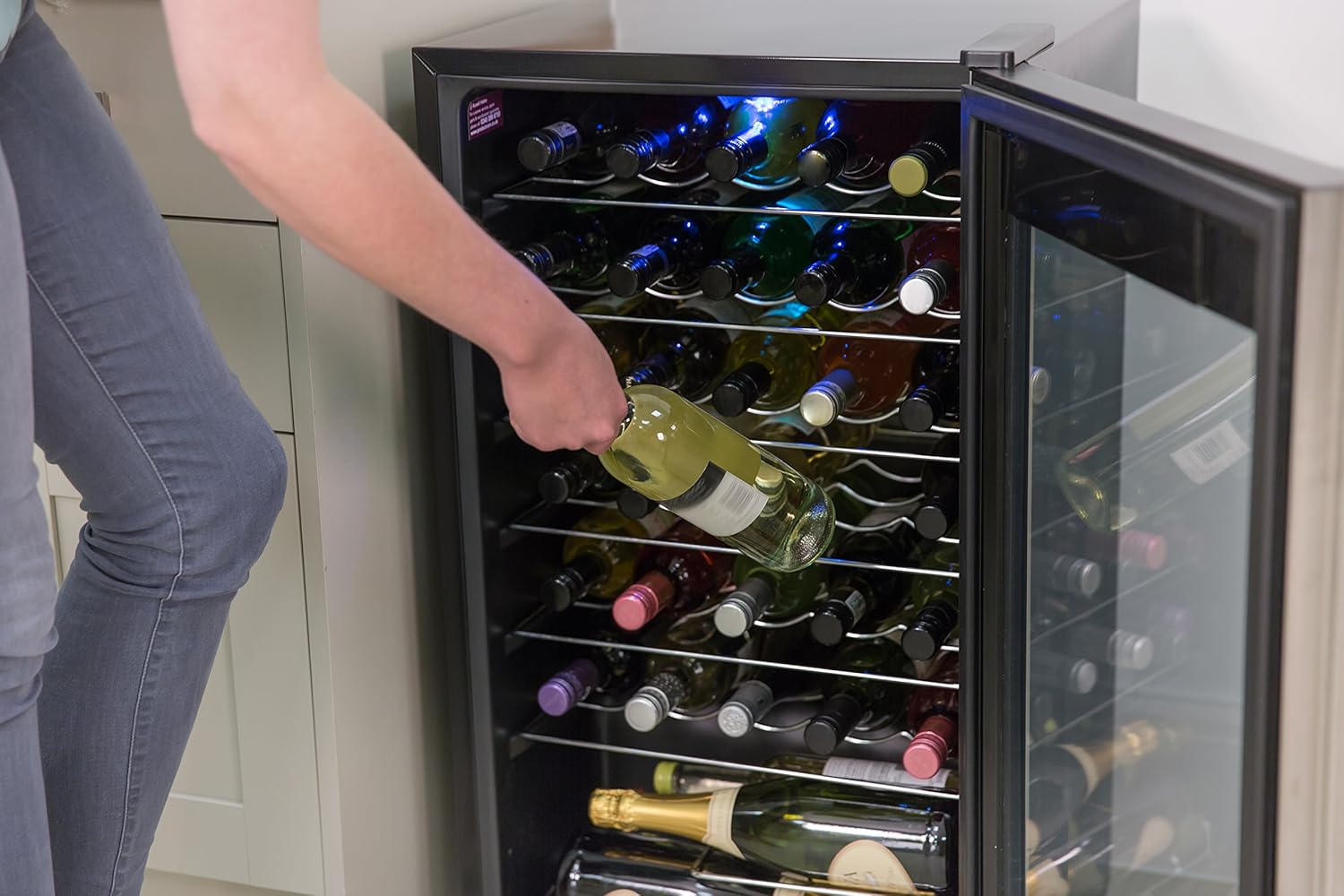 Russell Hobbs RH34WC1 Freestanding Wine Cooler, 34 bottle capacity