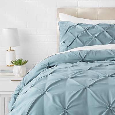 AmazonBasics Pinch Pleat Comforter Bedding Set, Twin, Spa Blue
