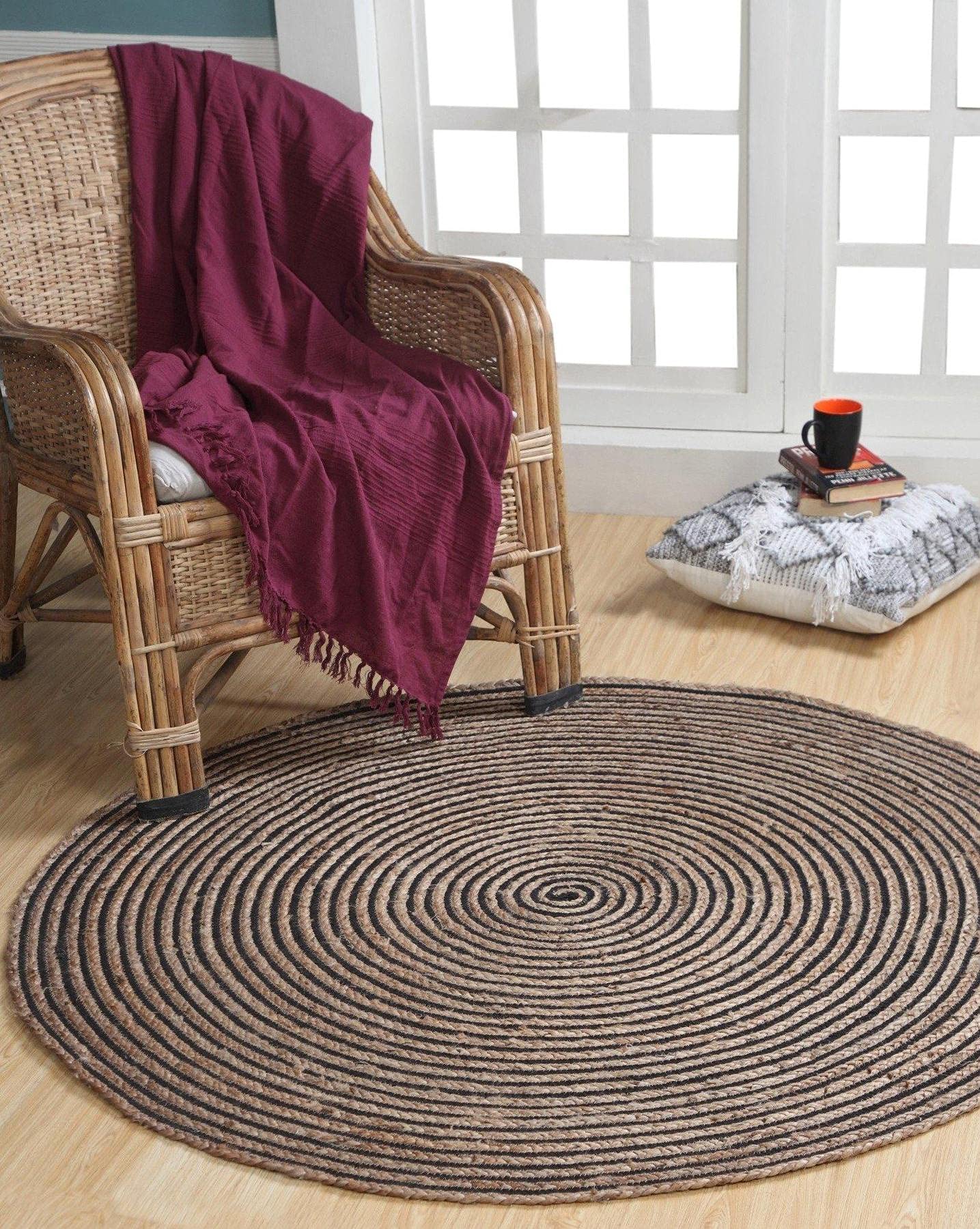 Second Nature Online CHAKKAR DARK Medium Stripe Braided Jute Round Rug 120 cm Diameter