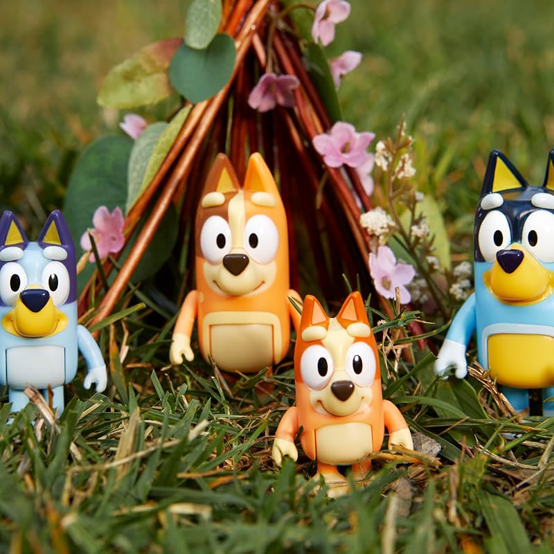 Pack de 4 Figuras Familia, Figuras de 6,3-7,6 cm