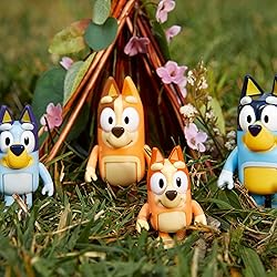 Bluey Family Figure Pack of 4, Robust Poseable