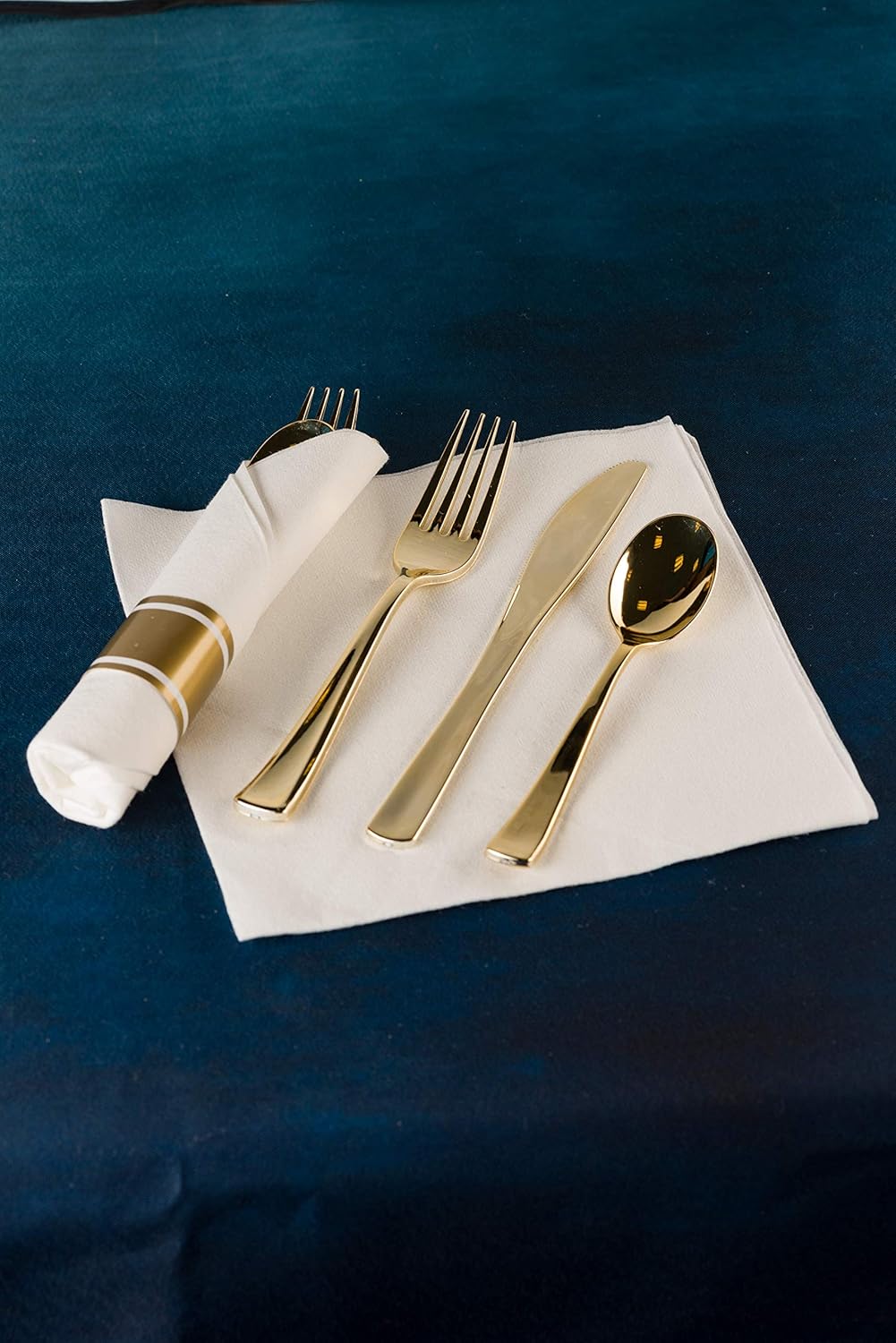 Plastic Cutlery Silverware Extra Heavyweight Disposable Flatware, Full