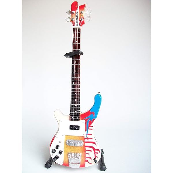 Amazon.com: Paul McCartney - Music & Animation Collection : Paul