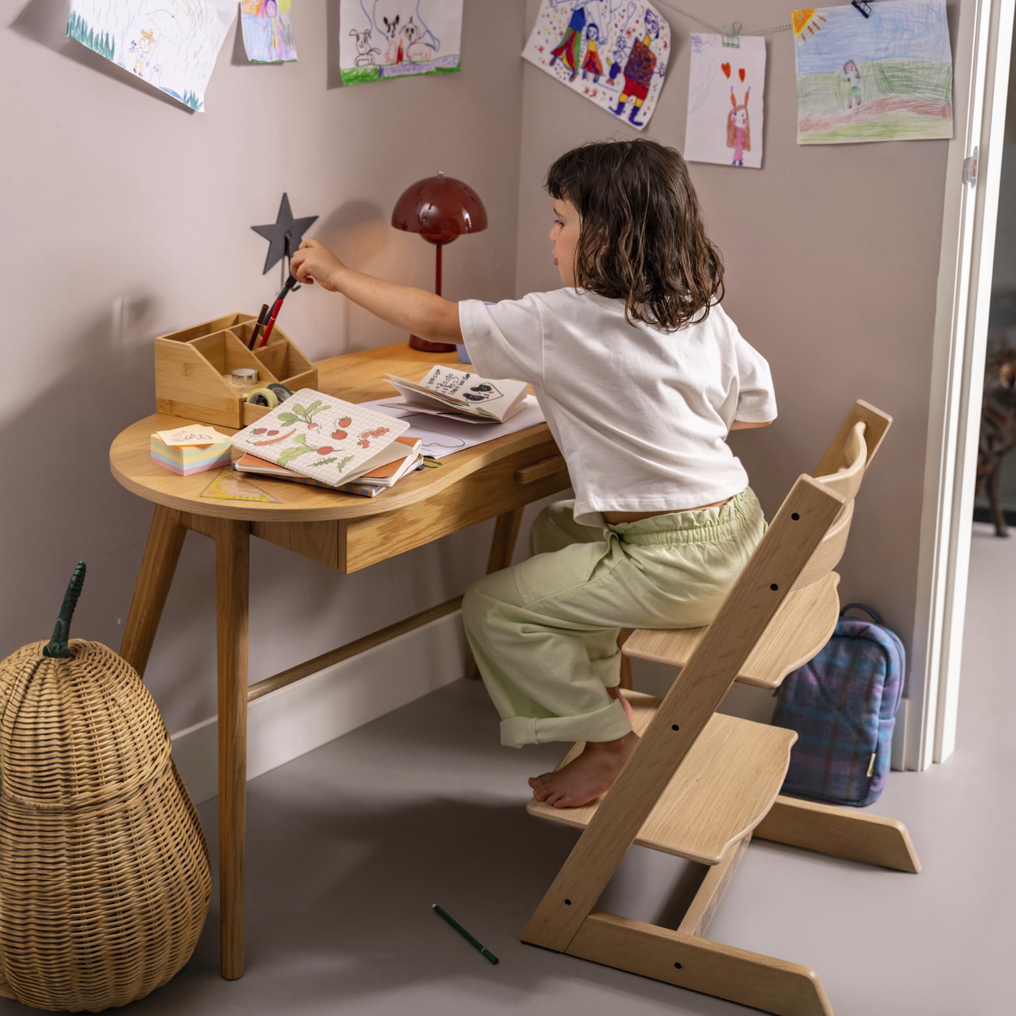 Stokke Tripp Trapp Chair, Natural - Adjustable, Convertible Chair for Toddlers, Children & Adults - Convenient, Comfortable & Ergonomic - Classic Design