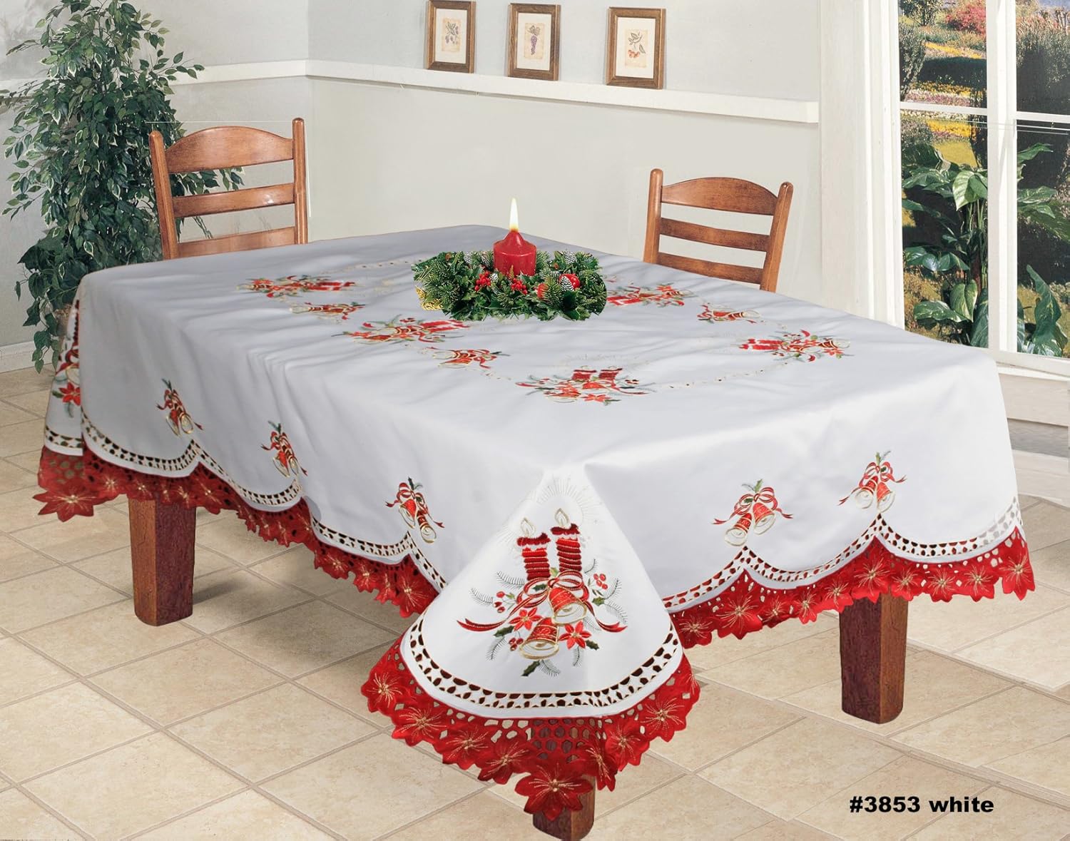 Best table cloth 60′ x 126′, with matching napkins