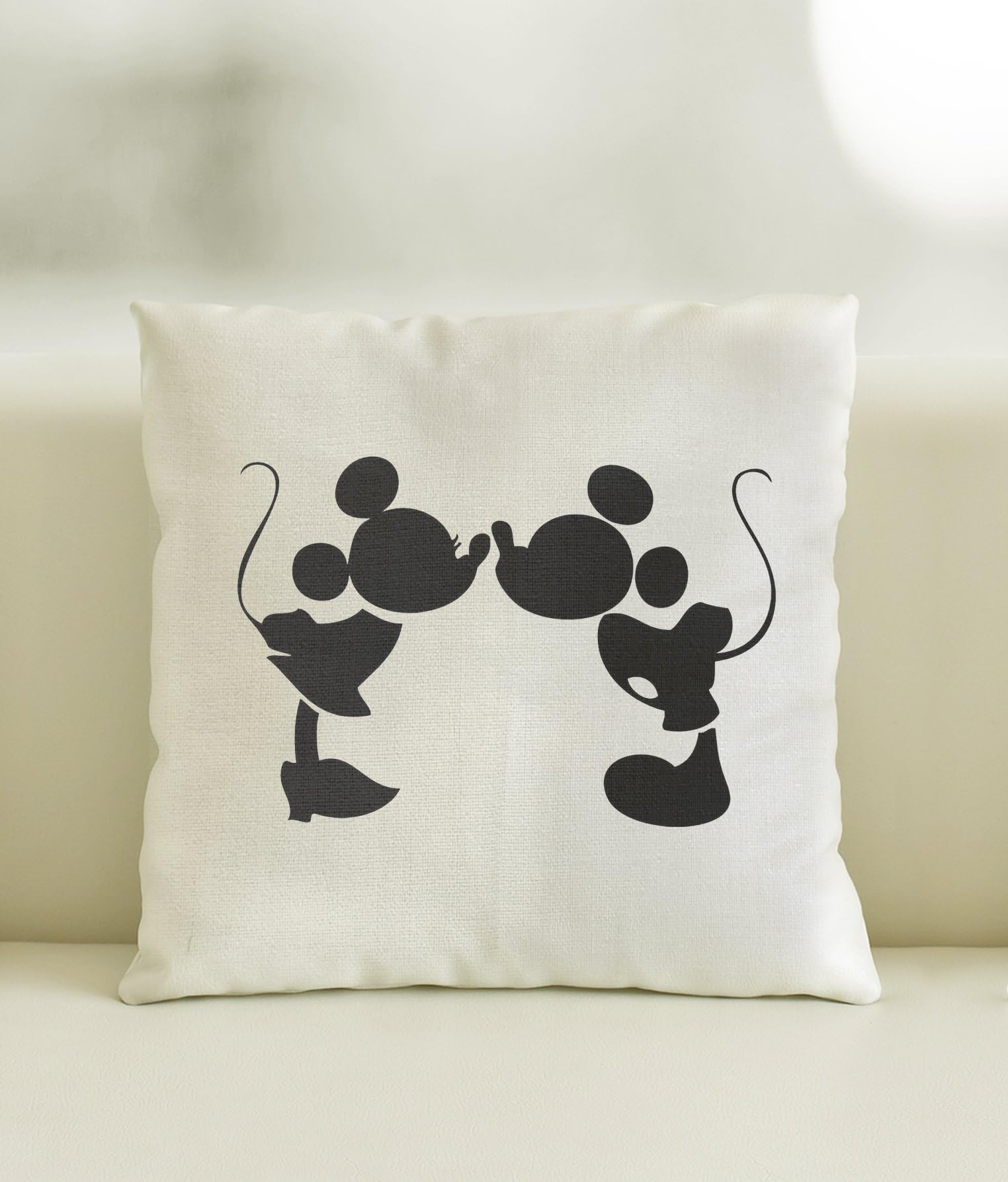 PictureEngravedGifts Cushion Cover linen style 40cm x 40cm Mickey Mouse & Minnie Mouse - Bed cushion, scatter cushion, sofa cushion, gift, furnishings