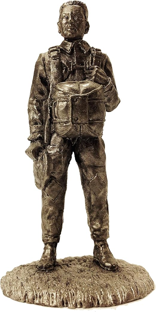 historical military action figures