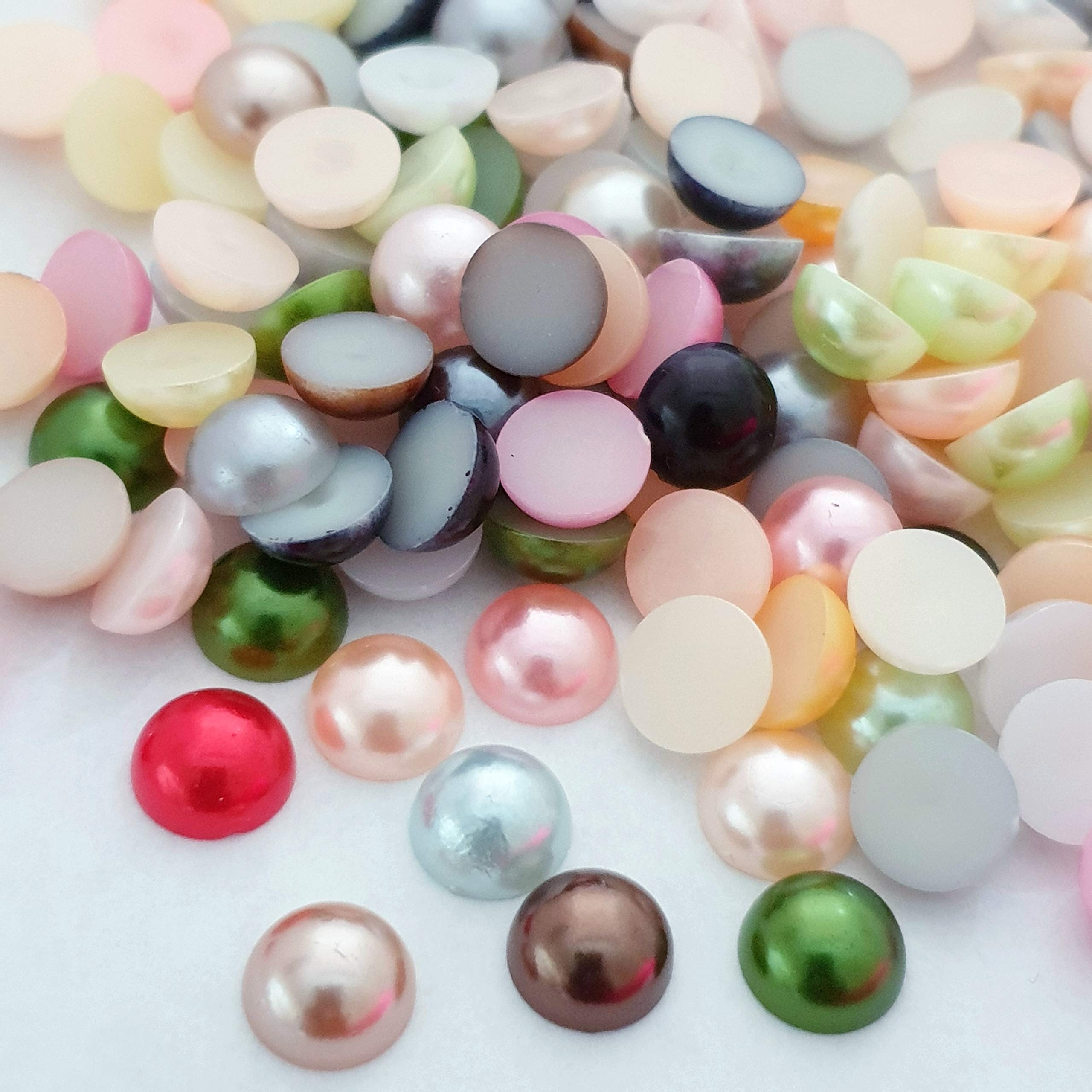MajorCrafts® 200pcs 11mm Randomly Mixed Colours Flat Back Half Round Resin Pearls Arts and Crafts Gems