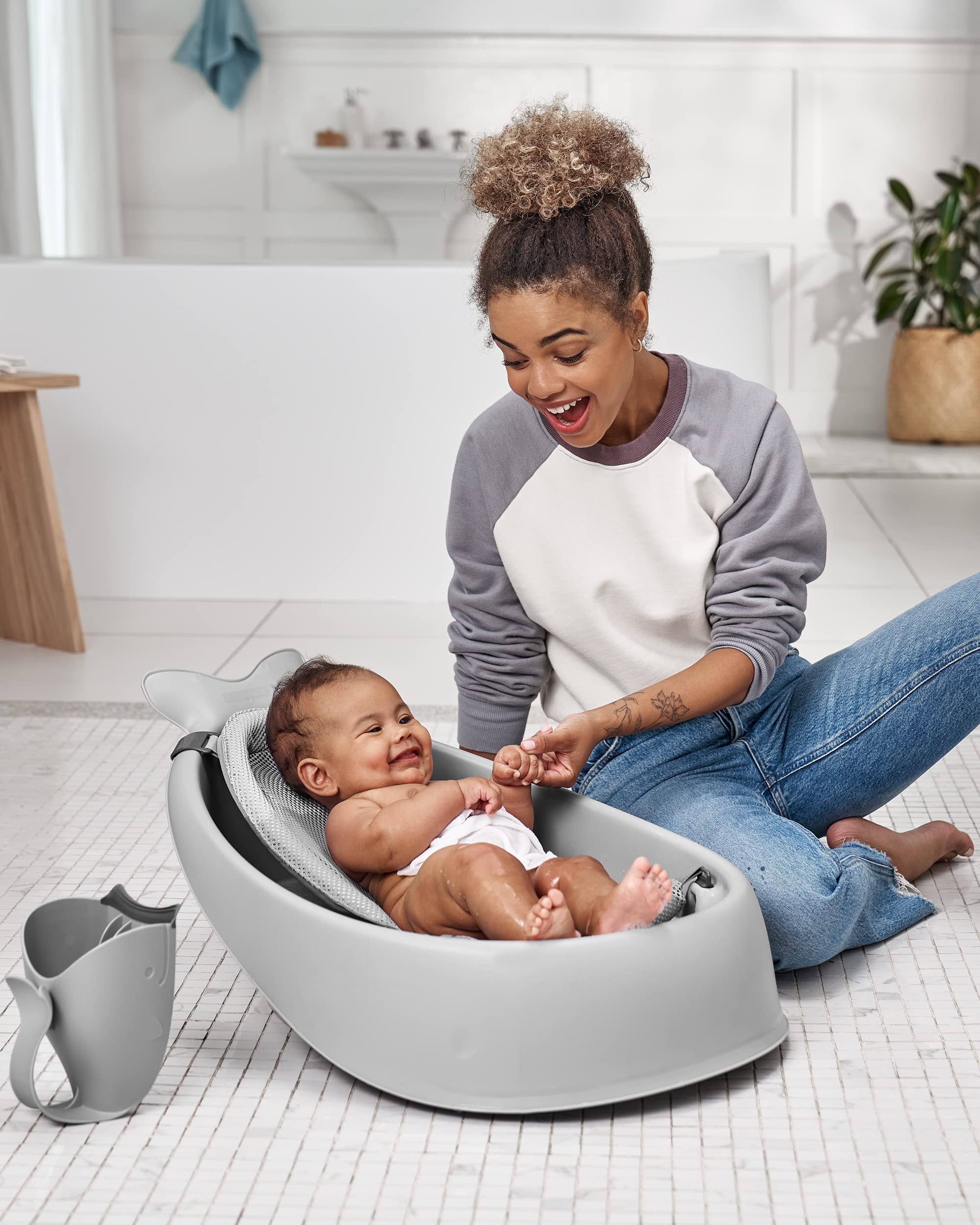 Skip Hop Baby Bath Rinse Cup MOBY Tear-free Waterfall Rinser Grey Age 0+