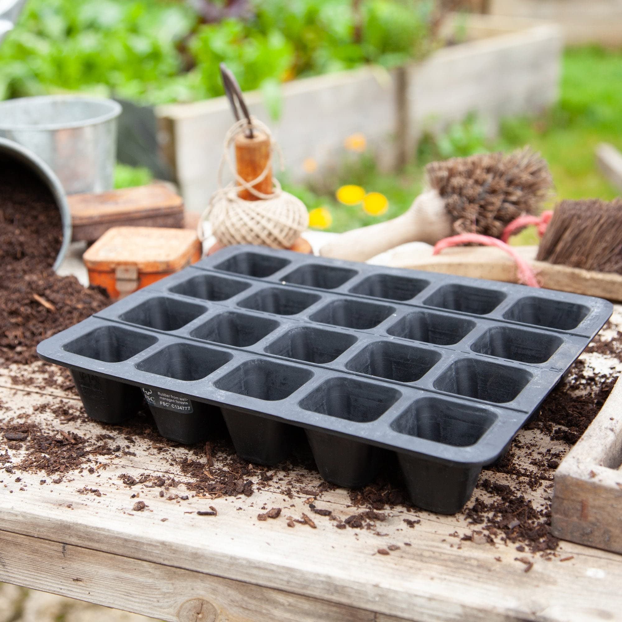 Wildlife World Plastic Free Gardening - 20 Cell Natural Rubber Seed Tray, Black