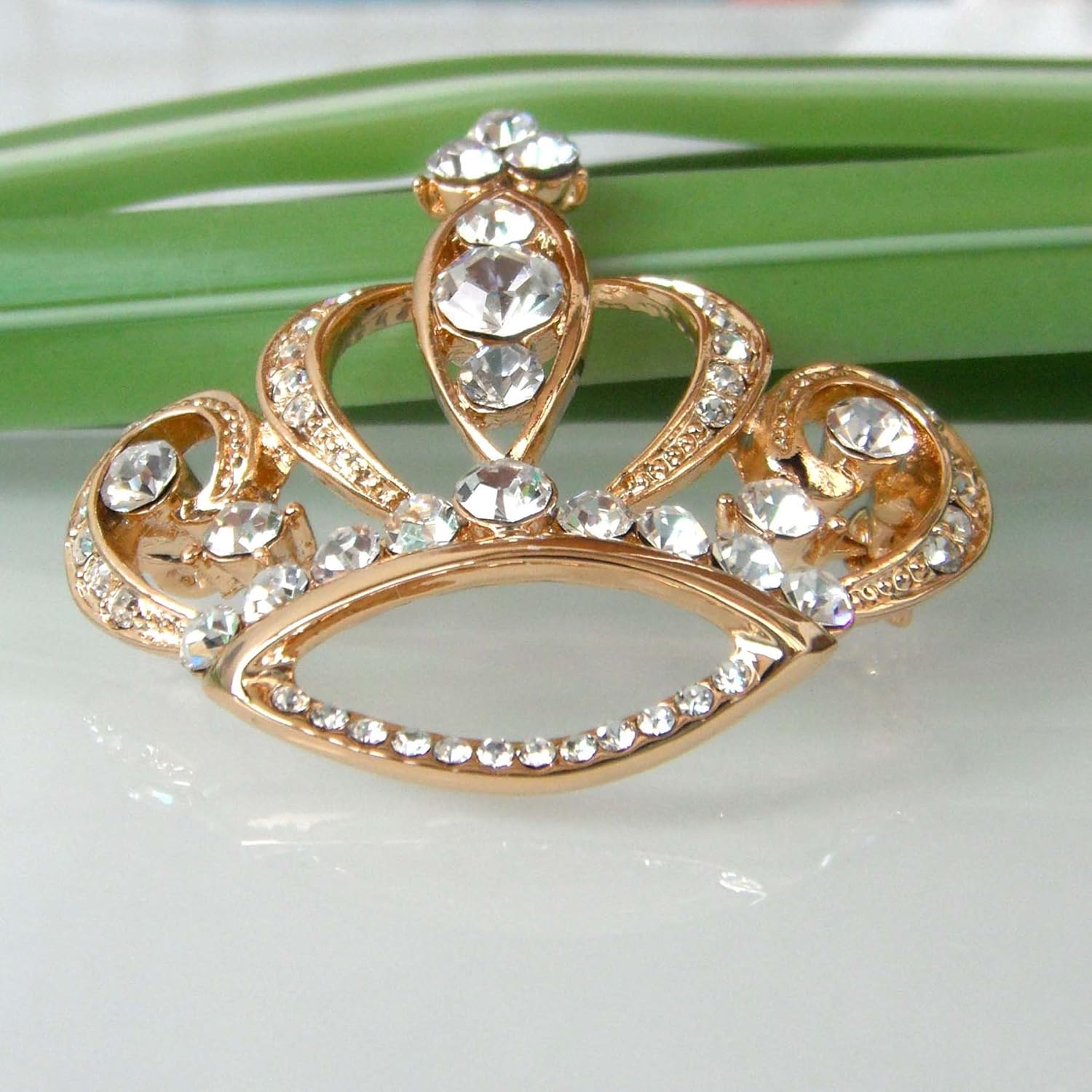 Navachi 18k Gold Plated White Crystal Royal Crown Az7655b Brooch Pins - Image 5