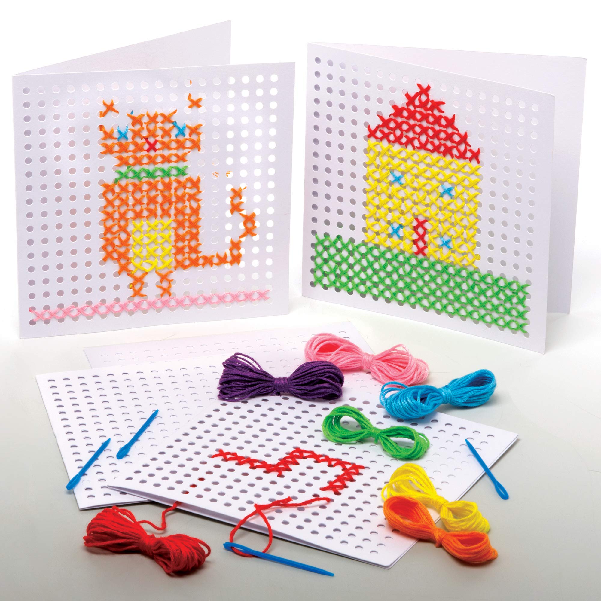 Baker Ross AX682 Cross Stitch Greeting Cards - Pack of 6, Arts and Crafts for Kids to Sew, Thread and Decorate for Cards,White