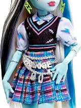 Monster High Frankie Stein Doll Brand New Poseable diorama style view 4
